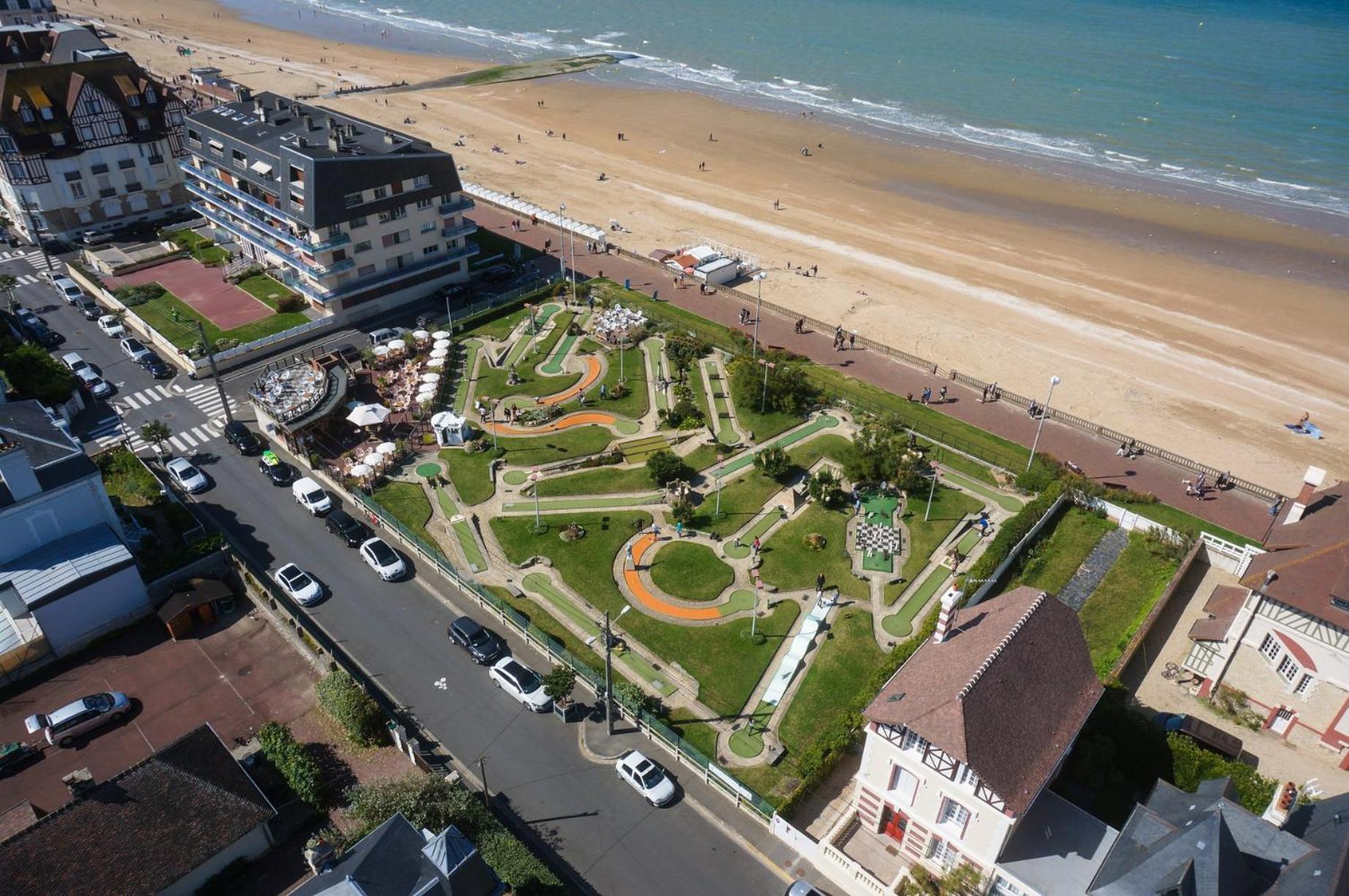 Le Cottage De La Plage - 2Ch, 2 Sdb - Terrasse - Deco De Charme - 500M Plage Cabourg Exteriör bild